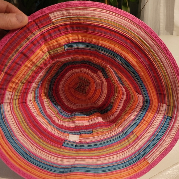 Multi colour sun hat - Picture 3 of 3